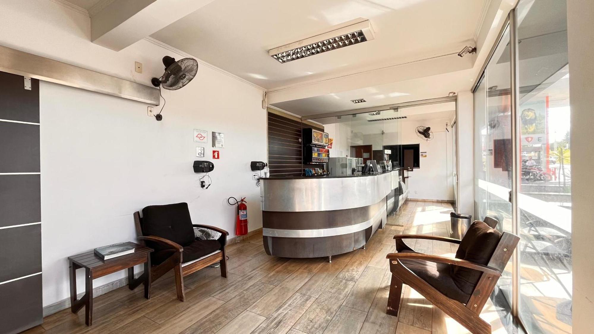 Hotel Pousada Do Leao Lencois Paulista Eksteriør billede